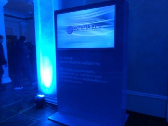 Новини Хмельницького - фото з Київські аграрії ганяли хмельничан з безкоштовної парковки біля філармонії (ВІДЕО) Київські аграрії ганяли хмельничан з безкоштовної парковки біля філармонії (ВІДЕО), фото №7 на сайті vsim.ua