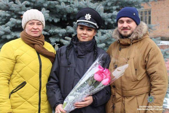 Новини Хмельницького - фото з Знайомтеся, нові копи. Ще 20 патрульних склали присягу Знайомтеся, нові копи. Ще 20 патрульних склали присягу, фото №2 на сайті vsim.ua