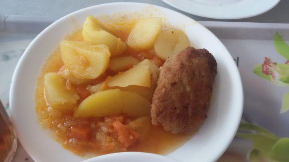 Новини Хмельницького - фото з Перевіряємо хмельницькі їдальні: що можна з'їсти в кафе Перевіряємо хмельницькі їдальні: що можна з'їсти в кафе