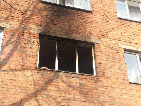 Новини Хмельницького - фото з "Згоріли всі гроші, які заробили", - про пожежу у студентському гуртожитку на Тернопільській "Згоріли всі гроші, які заробили", - про пожежу у студентському гуртожитку на Тернопільській, фото №3 на сайті vsim.ua