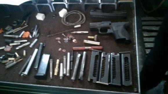 СБУ затримала трьох кам’янчан через незаконний збут вогнепальної зброї (ФОТО), фото №1 на сайті 20minut.ua