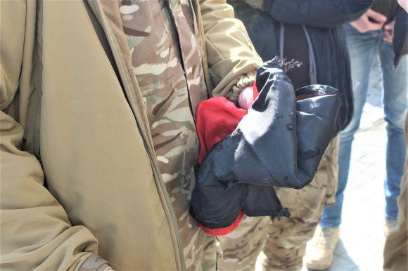 Новини Вінниці - фото з Хмельничани з «Правого сектору» вимагали в облраді підняти червоно-чорний прапор Хмельничани з «Правого сектору» вимагали в облраді підняти червоно-чорний прапор, фото №3 на сайті 20minut.ua