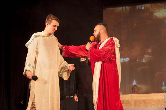 У першу ніч на OPERAFEST TULCHYN-2018 глядачі побачать скандальну рок-оперу «Ісус Христос — Суперзірка», фото №17 на сайті 20minut.ua