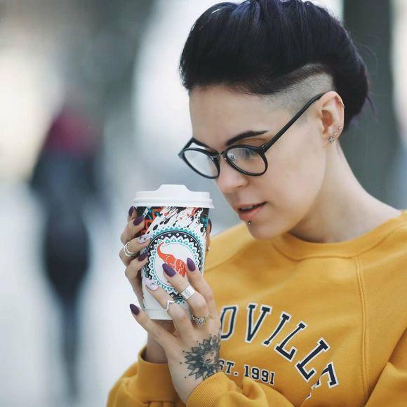 Новини Вінниці - фото з Леа Вінницька: «Люди помилково сприймають самовираження за відхилення» Леа Вінницька: «Люди помилково сприймають самовираження за відхилення», фото №1 на сайті 20minut.ua