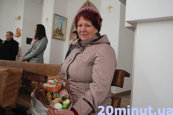 Новини Тернополя - фото з У тернопільських костелах освячують великодні кошики У тернопільських костелах освячують великодні кошики, фото №3 на сайті 20minut.ua