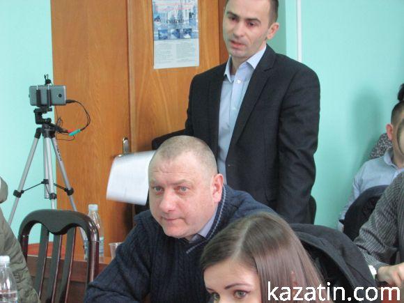 Новини Козятина - фото з Фото і відео-репортаж останнього депутатського засідання Фото і відео-репортаж останнього депутатського засідання, фото №18 на сайті 20minut.ua