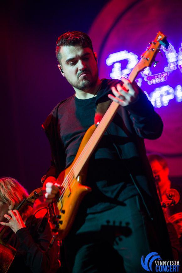 Новини Вінниці - фото з Гітаристи ROCK SYMPHONY розказали про враження від живого виступу Muse і пообіцяли знову вразити Вінницю 5 червня на концерті «ЮРКЕШ» Гітаристи ROCK SYMPHONY розказали про враження від живого виступу Muse і пообіцяли знову вразити Вінницю 5 червня на концерті «ЮРКЕШ», фото №7 на сайті 20minut.ua