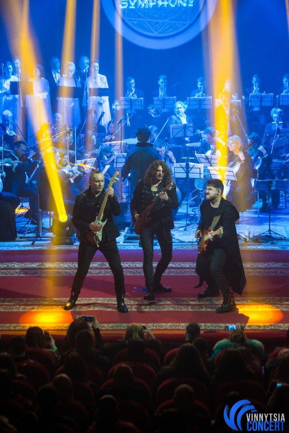 Новини Вінниці - фото з Гітаристи ROCK SYMPHONY розказали про враження від живого виступу Muse і пообіцяли знову вразити Вінницю 5 червня на концерті «ЮРКЕШ» Гітаристи ROCK SYMPHONY розказали про враження від живого виступу Muse і пообіцяли знову вразити Вінницю 5 червня на концерті «ЮРКЕШ», фото №16 на сайті 20minut.ua