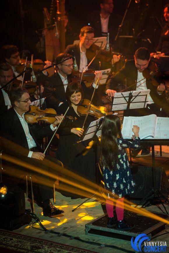 Новини Вінниці - фото з Гітаристи ROCK SYMPHONY розказали про враження від живого виступу Muse і пообіцяли знову вразити Вінницю 5 червня на концерті «ЮРКЕШ» Гітаристи ROCK SYMPHONY розказали про враження від живого виступу Muse і пообіцяли знову вразити Вінницю 5 червня на концерті «ЮРКЕШ», фото №2 на сайті 20minut.ua