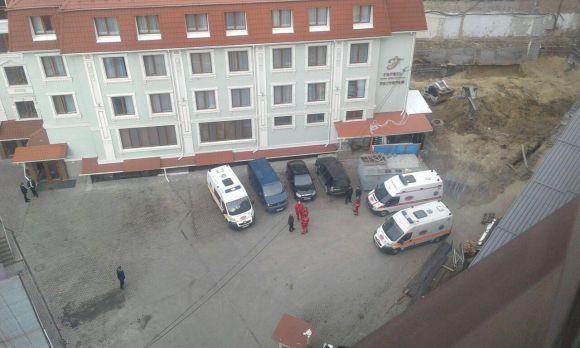 Новини Вінниці - фото з Кіпіш у Вінниці: Гройсман та Порошенко приїхали. Вебкамери та світлофори не працюють Кіпіш у Вінниці: Гройсман та Порошенко приїхали. Вебкамери та світлофори не працюють, фото №1 на сайті 20minut.ua