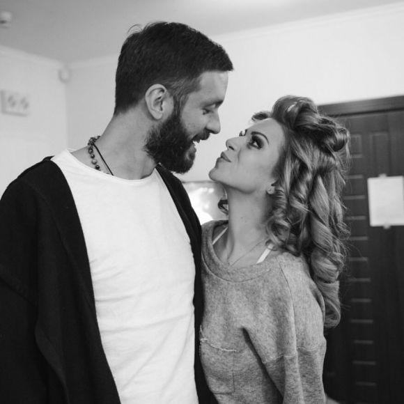 Новини Вінниці - фото з Яна Глущенко і Олег Збаращук про перший рік шлюбу: «Це був рік, як за п'ять» Яна Глущенко і Олег Збаращук про перший рік шлюбу: «Це був рік, як за п'ять», фото №5 на сайті 20minut.ua