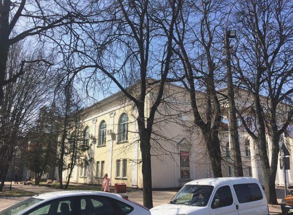 На що приречені дивитись хмельницькі статуї?, фото №2 на сайті vsim.ua