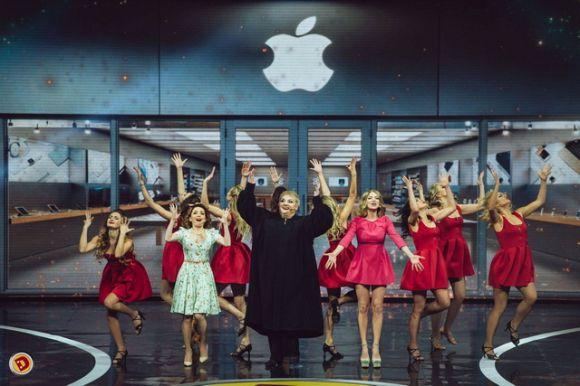 Новини Вінниці - фото з Яна Глущенко і Олег Збаращук про перший рік шлюбу: «Це був рік, як за п'ять» Яна Глущенко і Олег Збаращук про перший рік шлюбу: «Це був рік, як за п'ять», фото №6 на сайті 20minut.ua