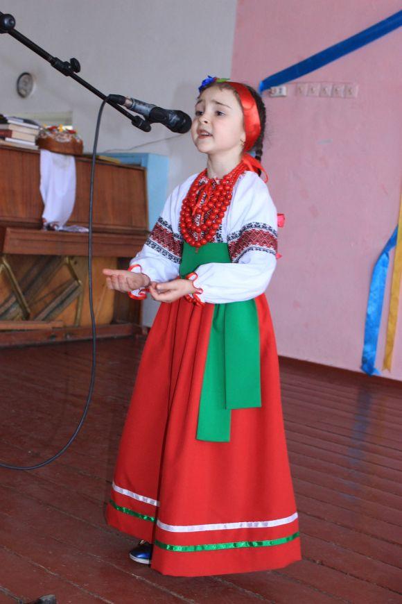 Новини Вінниці - фото з Розкупили всі «Кобзарі» Шевченка у книгарні на Вінниччині. Для чого? Розкупили всі «Кобзарі» Шевченка у книгарні на Вінниччині. Для чого?, фото №7 на сайті 20minut.ua