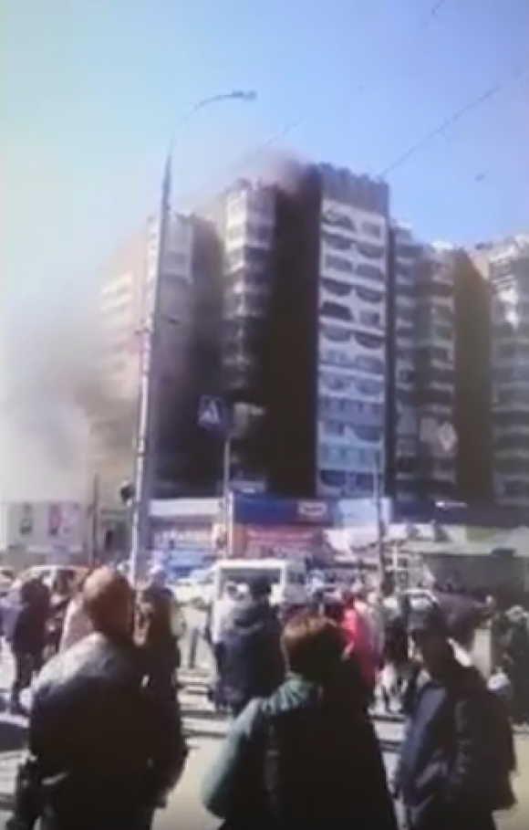 Новини Вінниці - фото з Вінниця 7-9 квітня: горів очерет та сміття, а також невідомі кидали недопалки до міської ради Вінниця 7-9 квітня: горів очерет та сміття, а також невідомі кидали недопалки до міської ради, фото №1 на сайті 20minut.ua