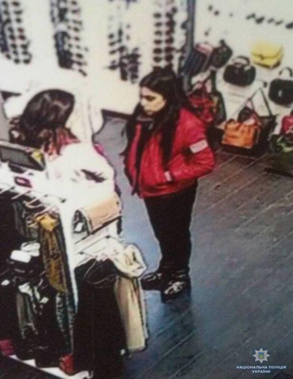 Новини Вінниці - фото з Поліція просить допомогти розшукати молоду дівчину, яка могла стати свідком злочину Поліція просить допомогти розшукати молоду дівчину, яка могла стати свідком злочину, фото №1 на сайті 20minut.ua