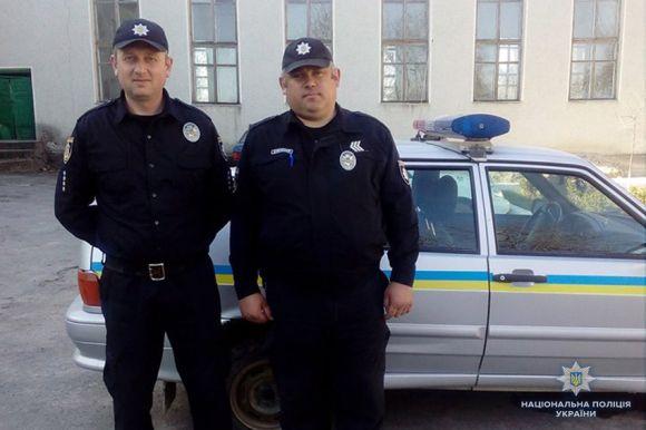 Новини Хмельницького - фото з "Нічне переслідування": на Чемеровеччині чоловіки вкрали мопед у свого односельця та поїхали кататися "Нічне переслідування": на Чемеровеччині чоловіки вкрали мопед у свого односельця та поїхали кататися, фото №1 на сайті vsim.ua