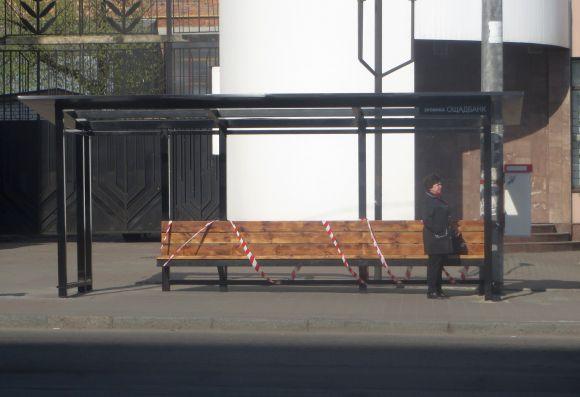 Новини Хмельницького - фото з Біля “Ощадбанку” встановили нову зупинку Біля “Ощадбанку” встановили нову зупинку, фото №1 на сайті vsim.ua