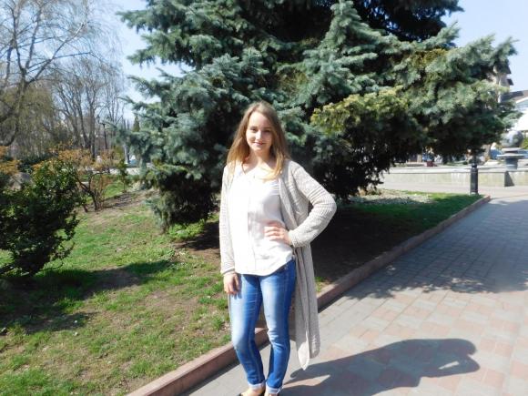 Новини Хмельницького - фото з Весна у місті. Що одягають хмельничани (ФОТО) C:\Users\Користувач\Desktop\Новая папка\DSCN7854.JPG