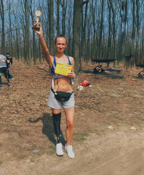 Новини Вінниці - фото з Називає себе «кіборгом» і бігає напівмарафони на одній нозі Називає себе «кіборгом» і бігає напівмарафони на одній нозі, фото №4 на сайті 20minut.ua