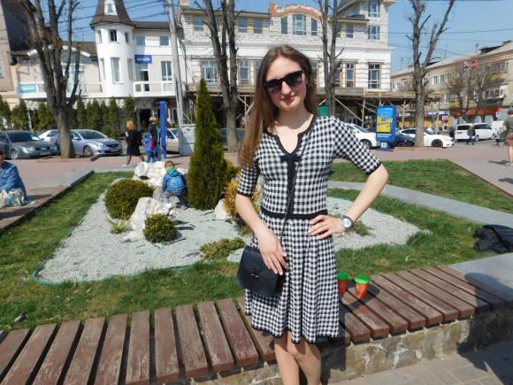 Новини Хмельницького - фото з Весна у місті. Що одягають хмельничани (ФОТО) C:\Users\Користувач\Desktop\Новая папка\DSCN7886.JPG