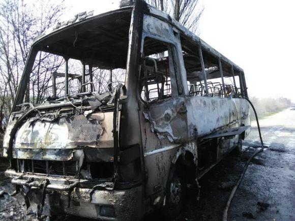 На Вінниччині вщент згорів пасажирський автобус, фото №1 на сайті 20minut.ua