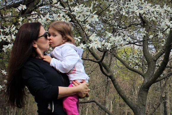 Біля Книжки розцвіли магнолії (ФОТО ДНЯ), фото №2 на сайті 20minut.ua