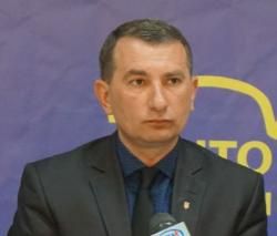 Влетіли на авто у яму? Що робити, радить юрист, фото №1 на сайті 20minut.ua