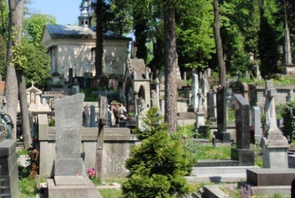 Новини Тернополя - фото з Скільки коштує VIP-місце на цвинтарі Скільки коштує VIP-місце на цвинтарі, фото №2 на сайті 20minut.ua