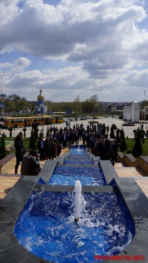 Новини Козятина - фото з Люди просять показати Пузирю, як потрібно працювати Люди просять показати Пузирю, як потрібно працювати, фото №6 на сайті 20minut.ua