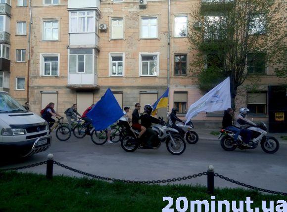 Новини Кам'янця-Подільського - фото з Сенсорний інформаційний блок, макет фортеці 15 століття та велотур. У Кам’янці стартував туристичний сезон (ФОТО) Сенсорний інформаційний блок, макет фортеці 15 століття та велотур. У Кам’янці стартував туристичний сезон (ФОТО), фото №8 на сайті 20minut.ua