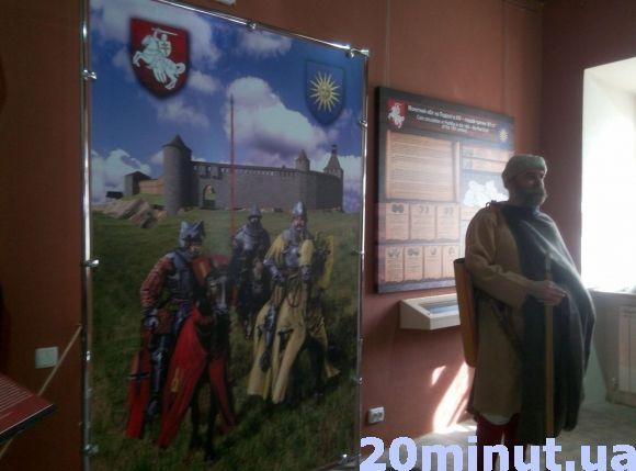 Новини Кам'янця-Подільського - фото з Сенсорний інформаційний блок, макет фортеці 15 століття та велотур. У Кам’янці стартував туристичний сезон (ФОТО) Сенсорний інформаційний блок, макет фортеці 15 століття та велотур. У Кам’янці стартував туристичний сезон (ФОТО), фото №6 на сайті 20minut.ua