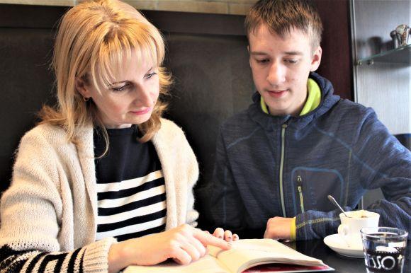 Новини Вінниці - фото з Подалі від школи. Навіщо батьки обирають для дітей домашню освіту Подалі від школи. Навіщо батьки обирають для дітей домашню освіту, фото №1 на сайті 20minut.ua