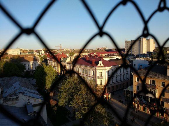 Новини Тернополя - фото з Тернополяни спускались на 5 метрів під землю і піднімались на 20 метрів догори. Екскурсія Тернополем викликала ажіотаж Тернополяни спускались на 5 метрів під землю і піднімались на 20 метрів догори. Екскурсія Тернополем викликала ажіотаж, фото №2 на сайті 20minut.ua