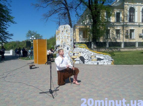 Новини Кам'янця-Подільського - фото з У Кам’янці відкрили магічний турсезон-2018 (ФОТО) У Кам’янці відкрили магічний турсезон-2018 (ФОТО), фото №2 на сайті 20minut.ua