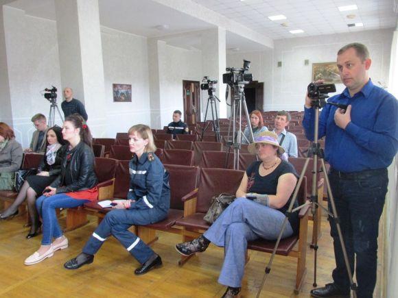 Новини Житомира - фото з Ігор Нікітчук: «У суху та вітряну погоду небезпечне будь-яке розведення багаття» Ігор Нікітчук: «У суху та вітряну погоду небезпечне будь-яке розведення багаття», фото №1 на сайті 20minut.ua