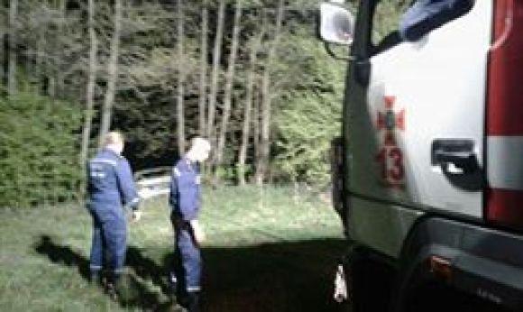 Новини Вінниці - фото з На Вінниччині з річки витягли автівку з тілами чоловіка та жінки (ОНОВЛЕНО) На Вінниччині з річки витягли автівку з тілами чоловіка та жінки (ОНОВЛЕНО), фото №3 на сайті 20minut.ua