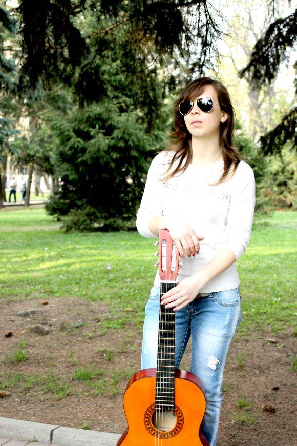 Новини Вінниці - фото з Життя "у темряві". Як вінничанка втратила зір, але не опустила руки і створила рок-гурт Життя "у темряві". Як вінничанка втратила зір, але не опустила руки і створила рок-гурт, фото №2 на сайті 20minut.ua