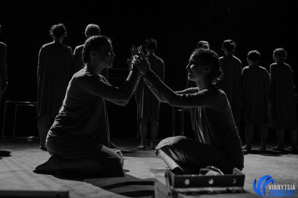 Новини Вінниці - фото з Будет ли зайчик жить? Прошла премьера первого винницкого театра перформанса Будет ли зайчик жить? Прошла премьера первого винницкого театра перформанса, фото №8 на сайті 20minut.ua