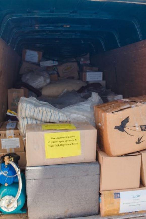 Новини Вінниці - фото з Найпотужніший вантаж: 15 тон гуманітарної допомоги вирушило з Вінниці на Схід Найпотужніший вантаж: 15 тон гуманітарної допомоги вирушило з Вінниці на Схід, фото №3 на сайті 20minut.ua