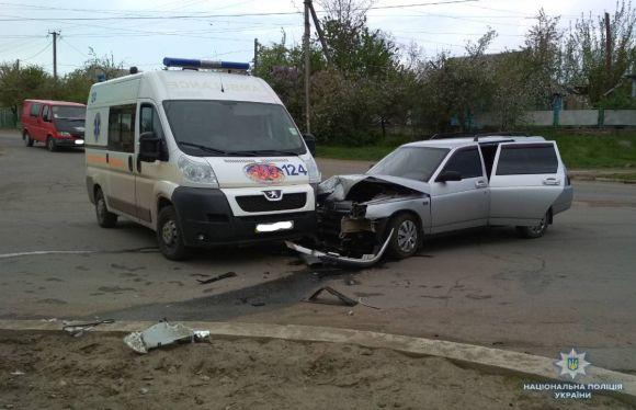У Ямполі не розминулись «швидка» та «ВАЗ». Є потерпілі, фото №1 на сайті 20minut.ua