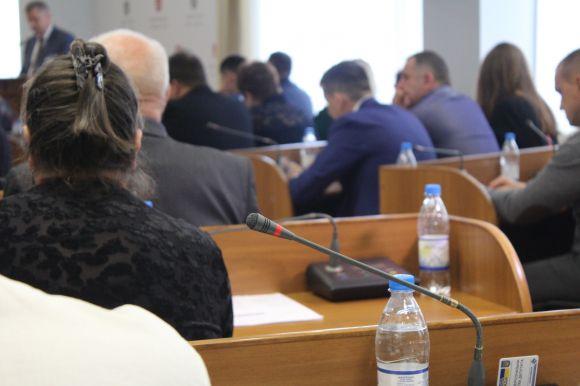 Новини Вінниці - фото з Нове житло, «міський» Нацбанк та економія для шкіл. Огляд рішень сесії міськради Нове житло, «міський» Нацбанк та економія для шкіл. Огляд рішень сесії міськради, фото №11 на сайті 20minut.ua