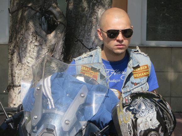 Новини Хмельницького - фото з Під рев "залізних коней": у Хмельницькому байкери відкрили мотосезон (ФОТО) Під рев "залізних коней": у Хмельницькому байкери відкрили мотосезон (ФОТО), фото №11 на сайті vsim.ua