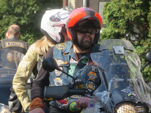 Новини Хмельницького - фото з Під рев "залізних коней": у Хмельницькому байкери відкрили мотосезон (ФОТО) Під рев "залізних коней": у Хмельницькому байкери відкрили мотосезон (ФОТО), фото №16 на сайті vsim.ua