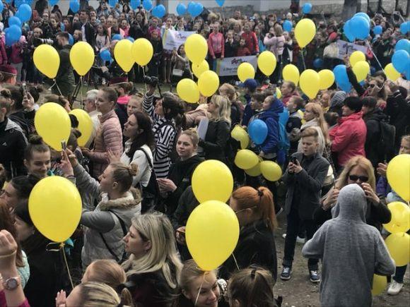 Новини Кам'янця-Подільського - фото з Зірки шоу-бізнесу та півтисячі учасників. У Кам’янці стартував фестиваль Зірки шоу-бізнесу та півтисячі учасників. У Кам’янці стартував фестиваль "Stare misto. Art festival", фото №1 на сайті 20minut.ua