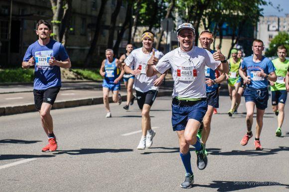 Новини Вінниці - фото з Переживи це ще раз! Емоції, фото і відео з AUTO.RIA Вінниця Напівмарафон Переживи це ще раз! Емоції, фото і відео з AUTO.RIA Вінниця Напівмарафон, фото №4 на сайті 20minut.ua