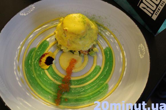 Салат з редискою та полуницею, десерт Pink Floyd. Чим вражав гостей перший учасник проекту "13 шефів", фото №3 на сайті 20minut.ua