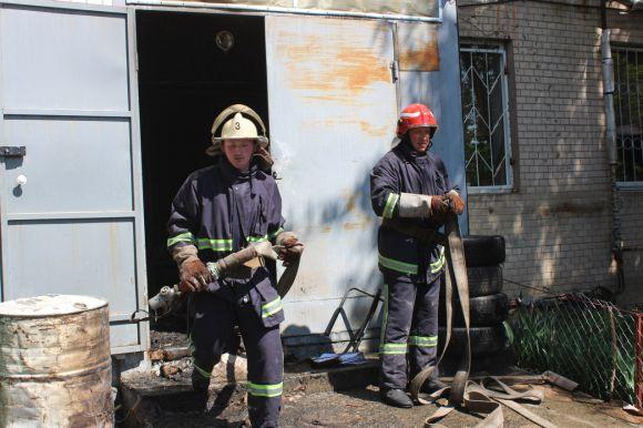 У Хмельницькому горіла швейна фабрика, фото №2 на сайті vsim.ua