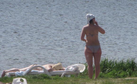 Новини Хмельницького - фото з Сезон купання і засмаги відкрито: 25 фото з хмельницького пляжу Сезон купання і засмаги відкрито: 25 фото з хмельницького пляжу, фото №11 на сайті vsim.ua