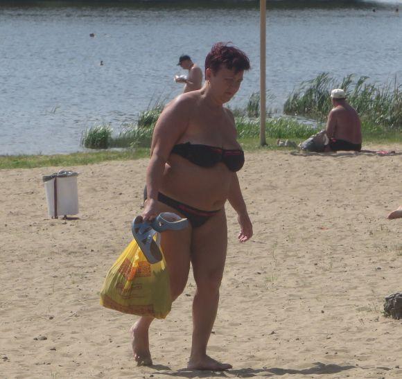 Новини Хмельницького - фото з Сезон купання і засмаги відкрито: 25 фото з хмельницького пляжу Сезон купання і засмаги відкрито: 25 фото з хмельницького пляжу, фото №8 на сайті vsim.ua